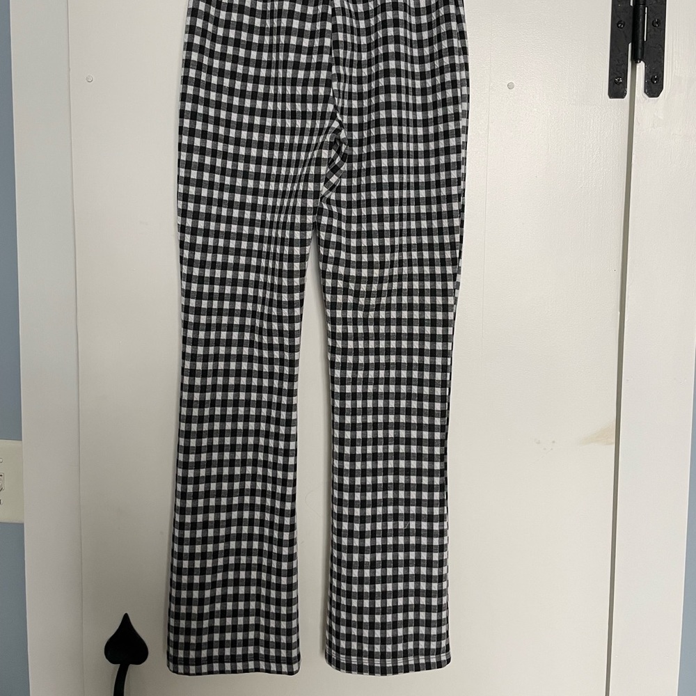 Urban Outfitters gingham, flared pants. Size S.